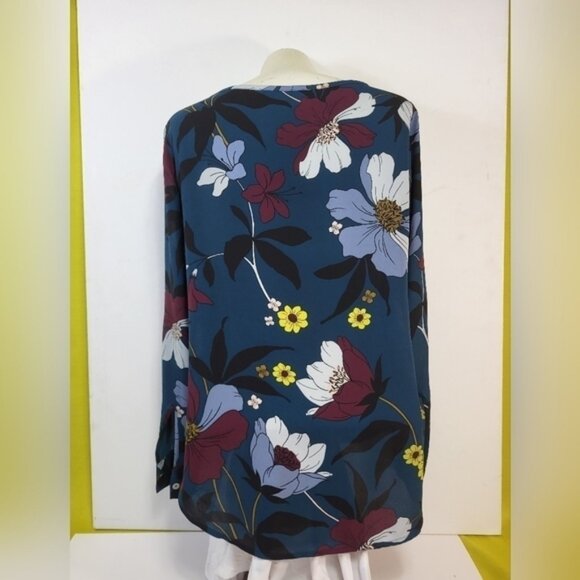 Ann Taylor LOFT Floral Blouse - Picture 4 of 4